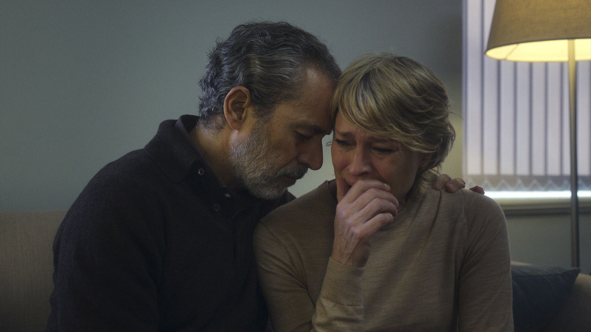 انتشار اولین تیزر تریلر سریال The Girlfriend با بازی رابین رایت