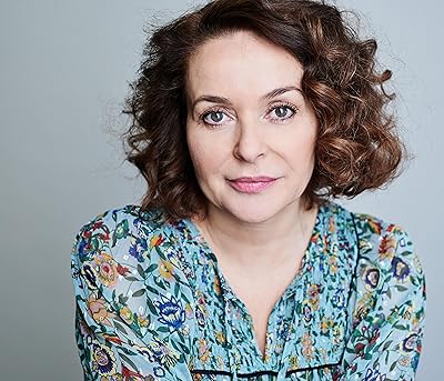 Julia Sawalha