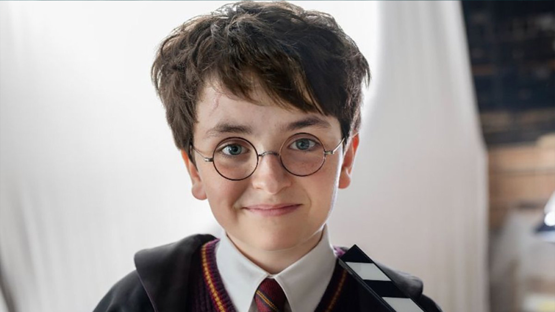 بازیگر نقش دامبلدور از عدم مشارکت جی.کی رولینگ در تولید سریال هری پاتر می‌گوید